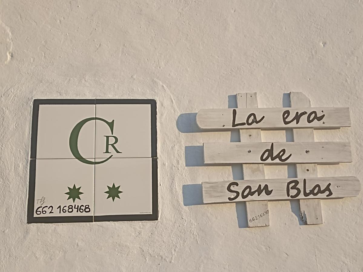 La Era De San Blas Fuentes de León Exteriör bild